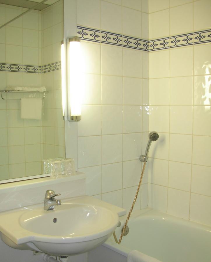 Hotel Inn Grenoble Eybens Parc Des Expositions Ex Kyriad Ngoại thất bức ảnh