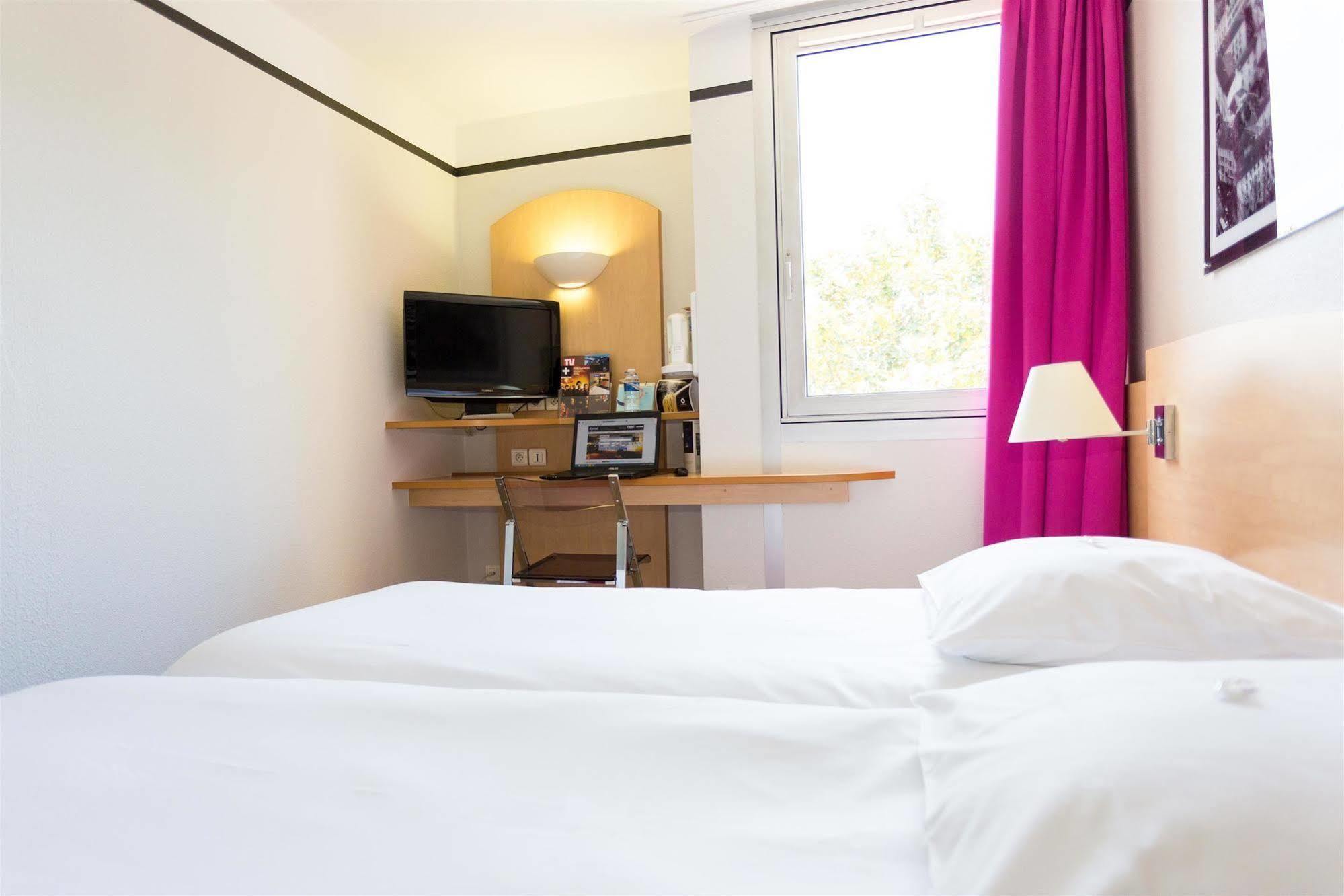 Hotel Inn Grenoble Eybens Parc Des Expositions Ex Kyriad Ngoại thất bức ảnh